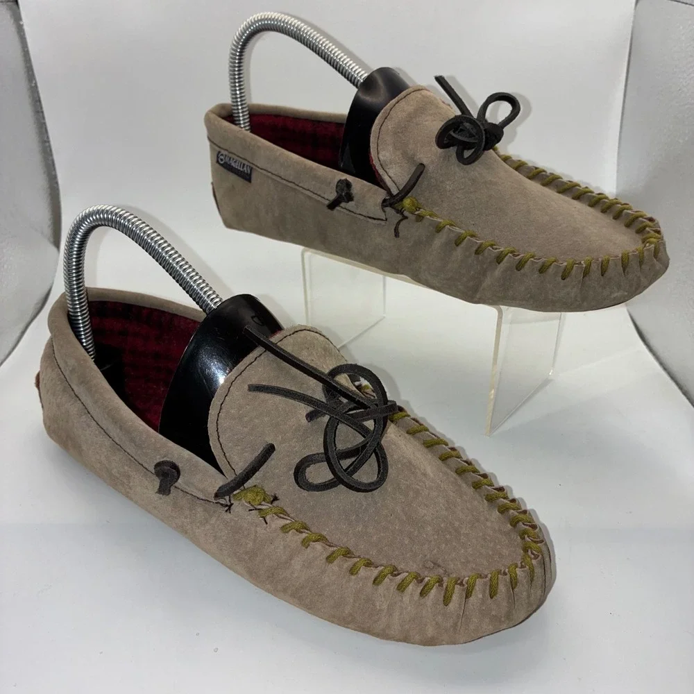 Magellan Outdoors‎ Youth Suede Moccasin Slippers Tan Plaid Lining Size 6